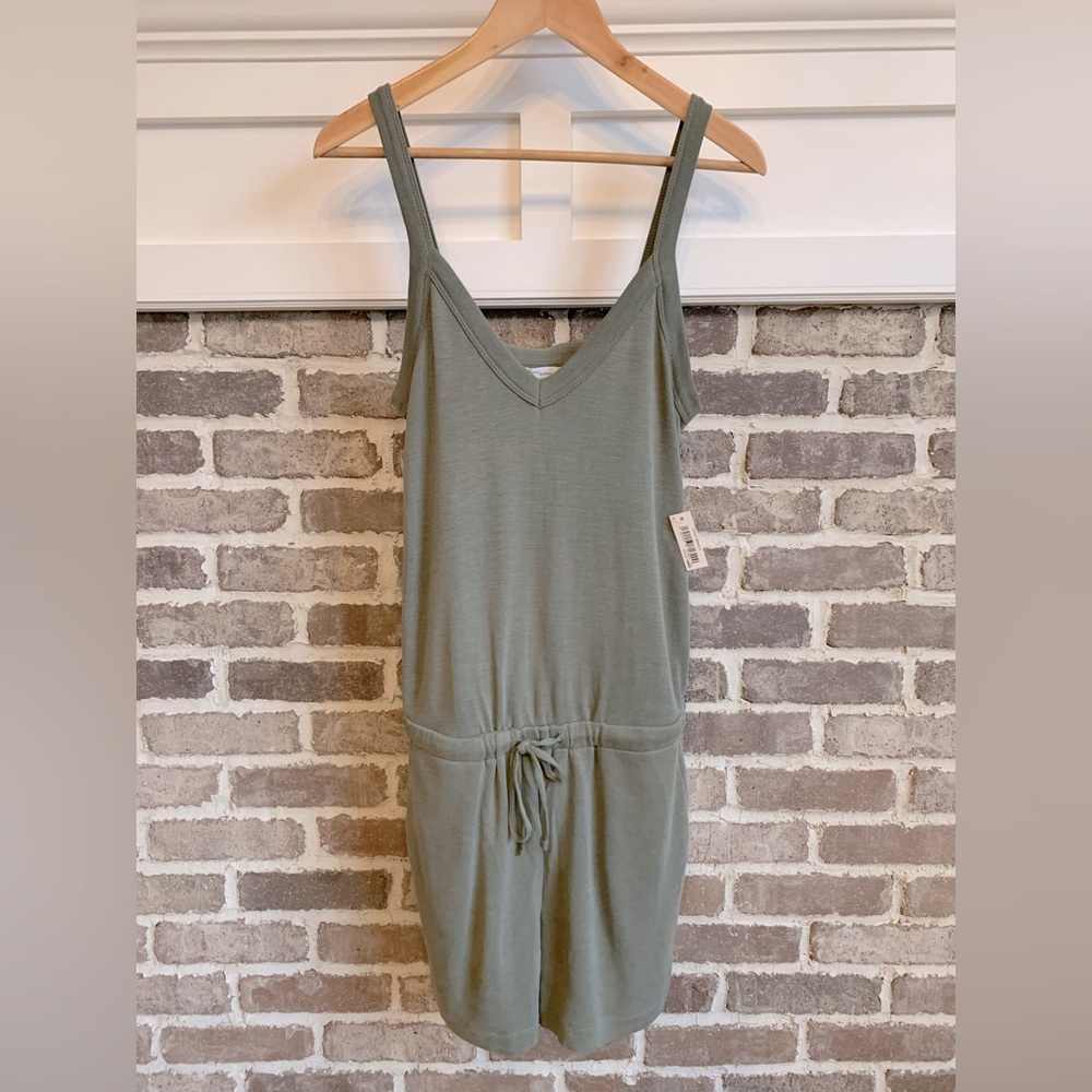 NEW! DAILY RITUAL SHORTS ROMPER | SIZE M